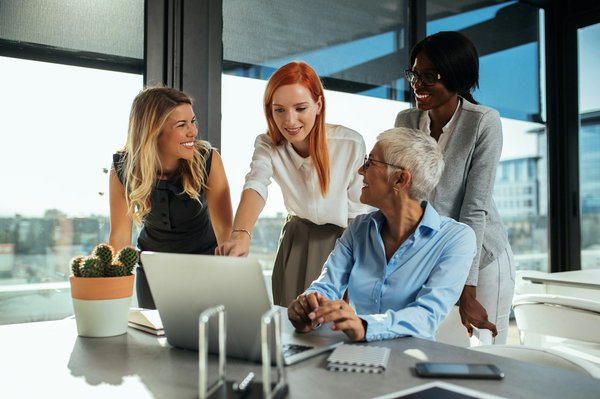 Comment créer un réseau de partage de compétences entre artisans locaux ?